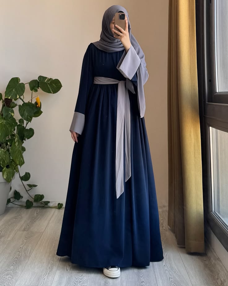 Abaya Nisa