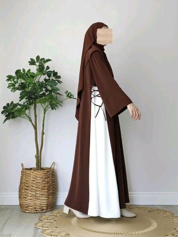 Abaya Bicolore avec Laçage Latéral